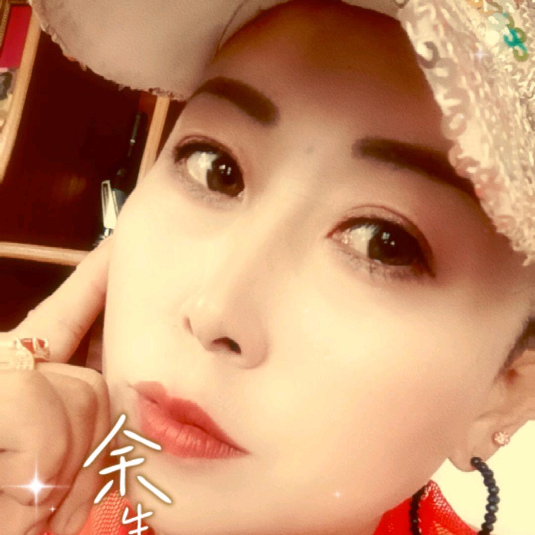 风雨玫瑰🌹🌹🌹🌹