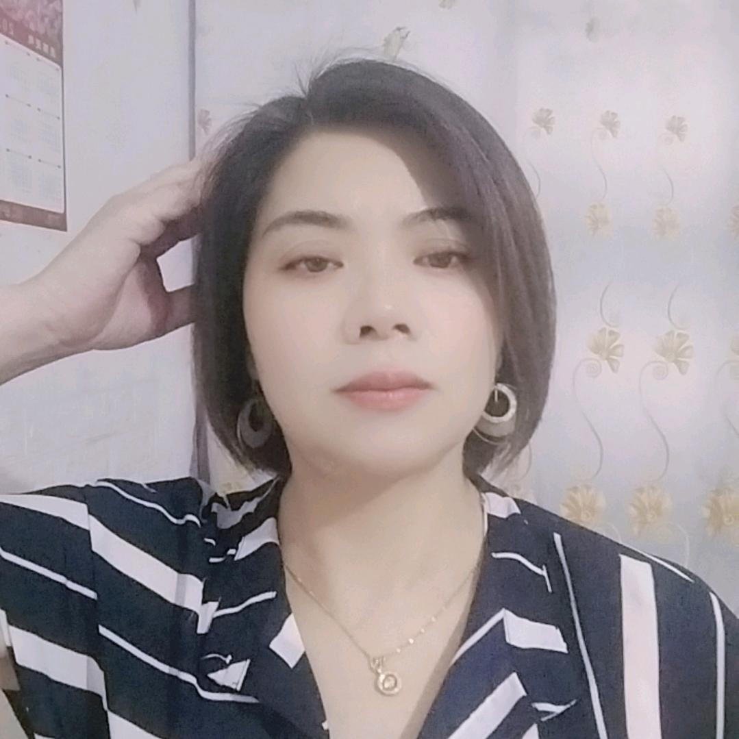 依依‘（拒私聊）