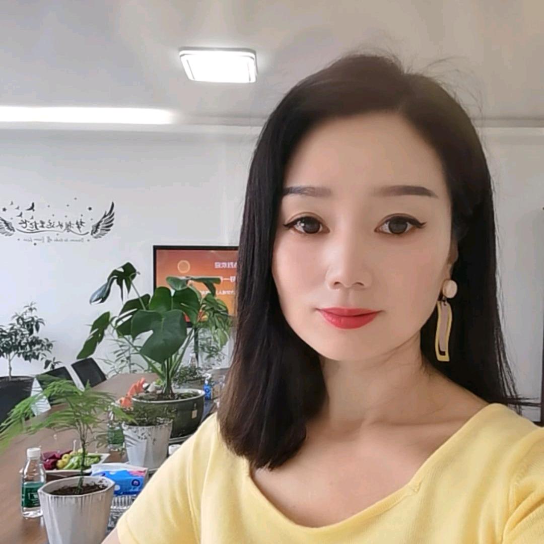 小杨杨（艾尚美容养生）