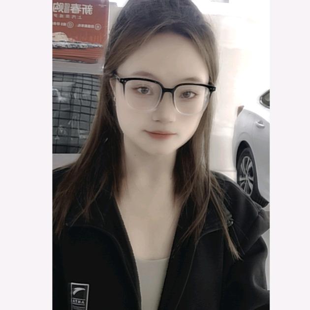 是李小师姐（合宜名车）