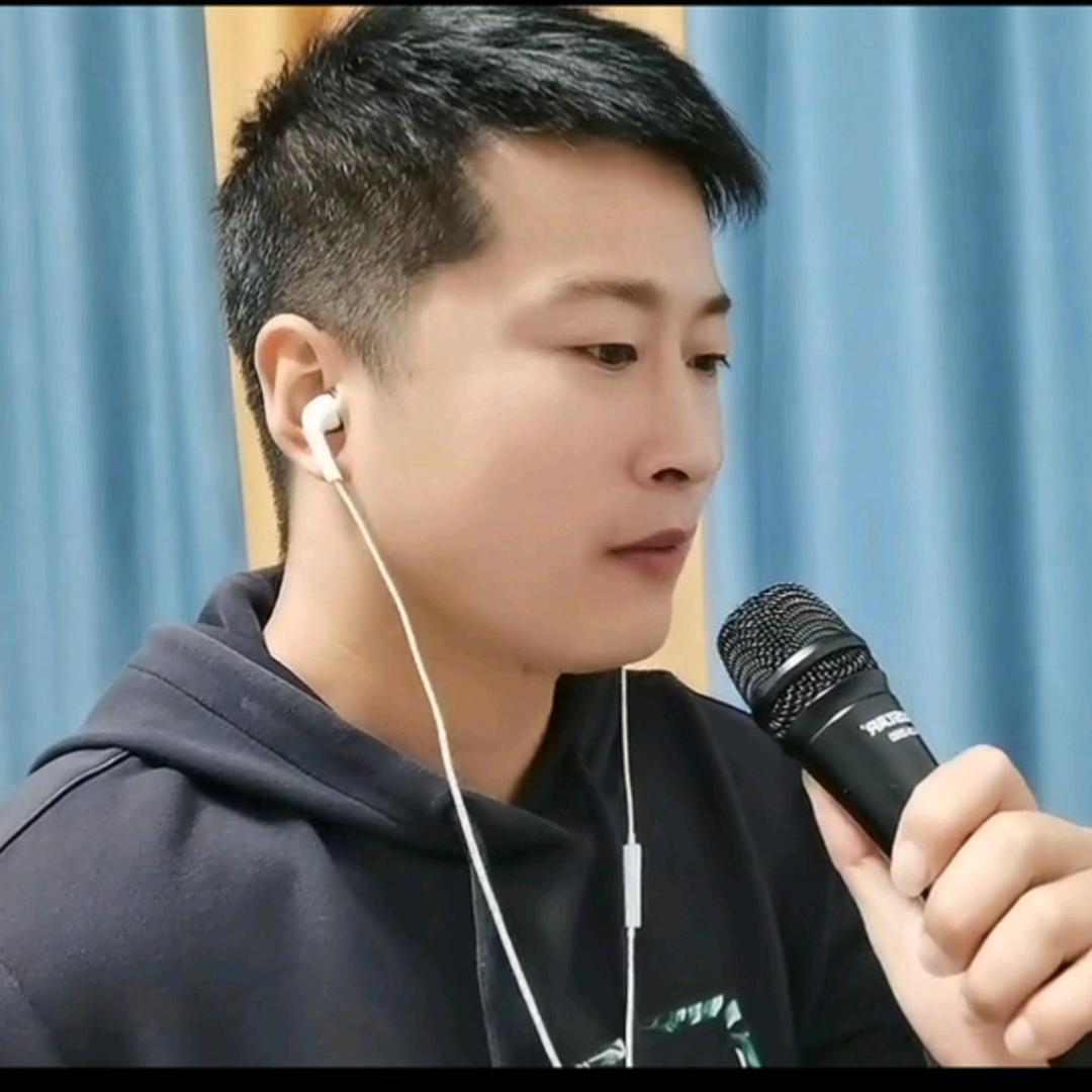 小洋哥🎤