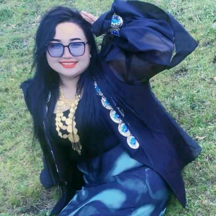 海口龙华映从蕾汽车行