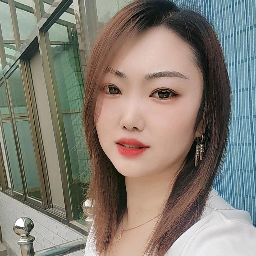 “薇薇”一笑