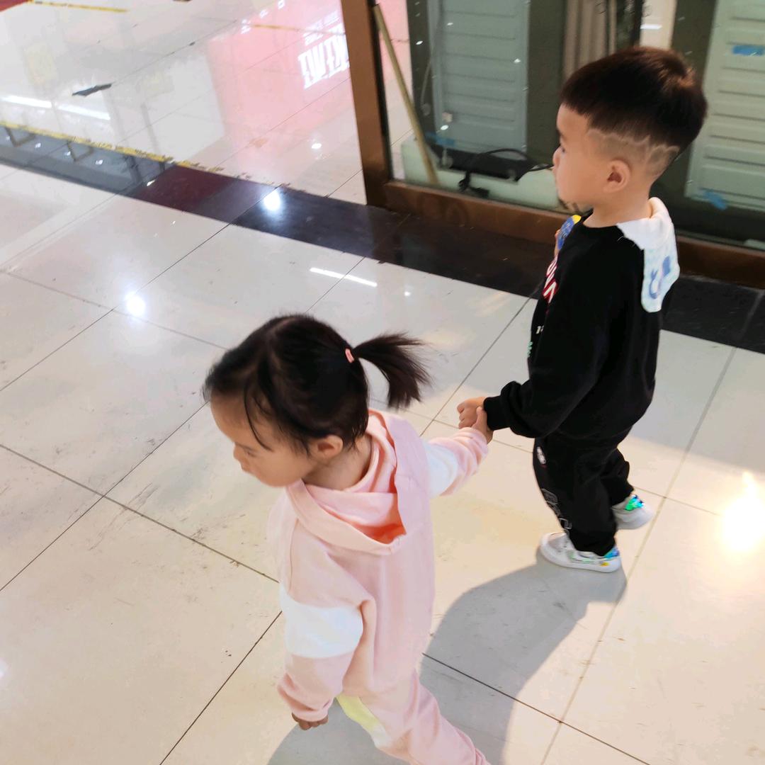 淇淇开心
