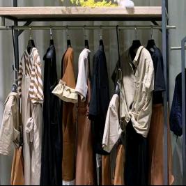 大月月优选服饰