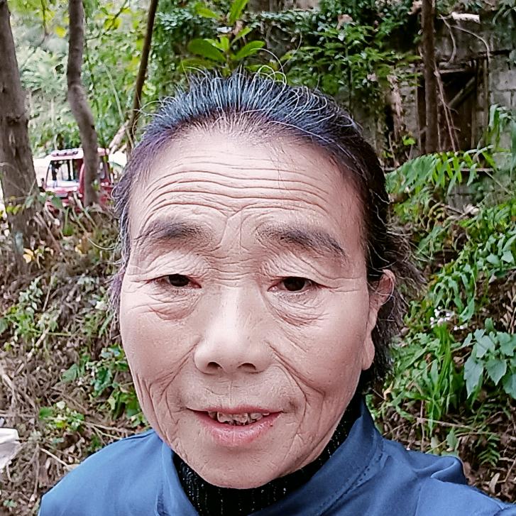 幸福姐LB（50后小号）上午9点10分开