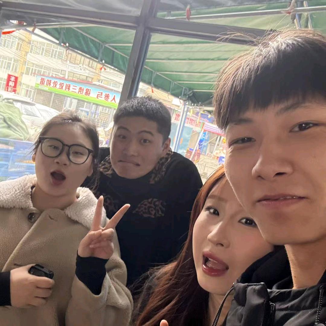 红苹果的小弟