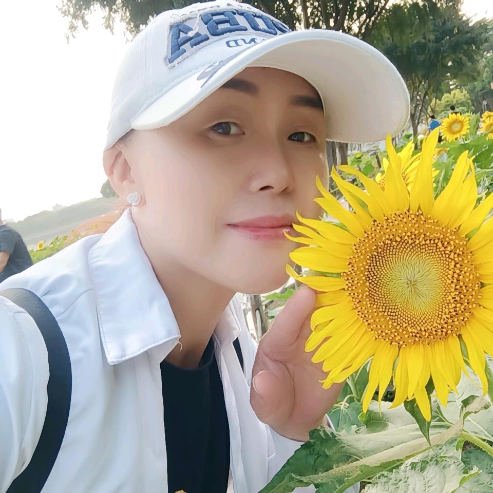 小韦，隔晚双号10点15分开播