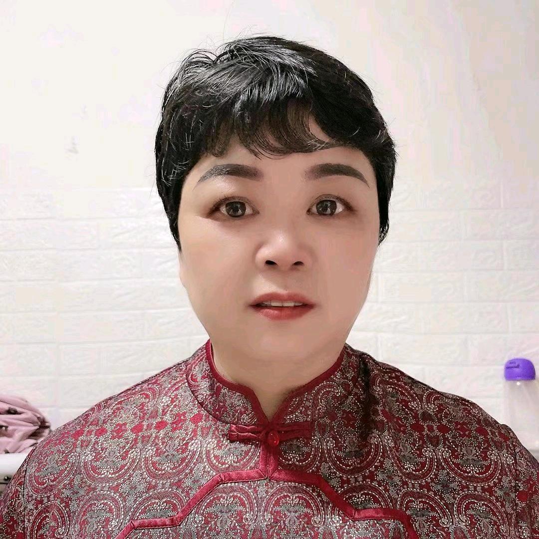 戏迷张荣