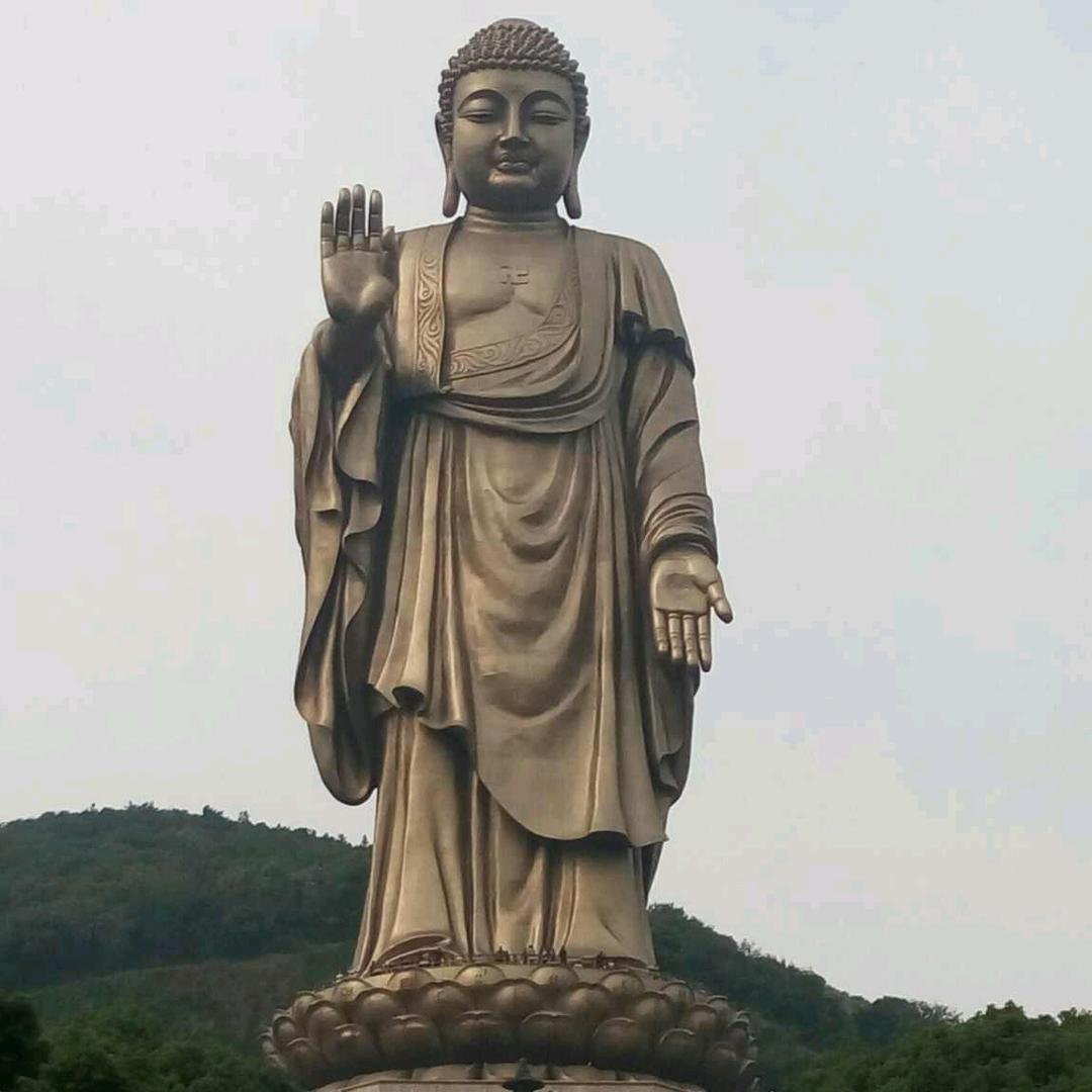 不以物喜，不以己悲