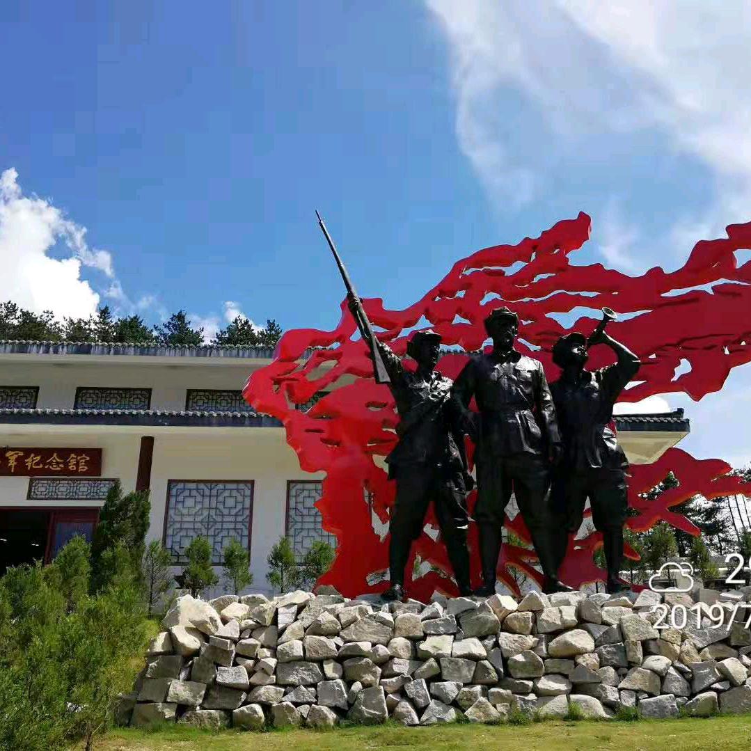 张雫