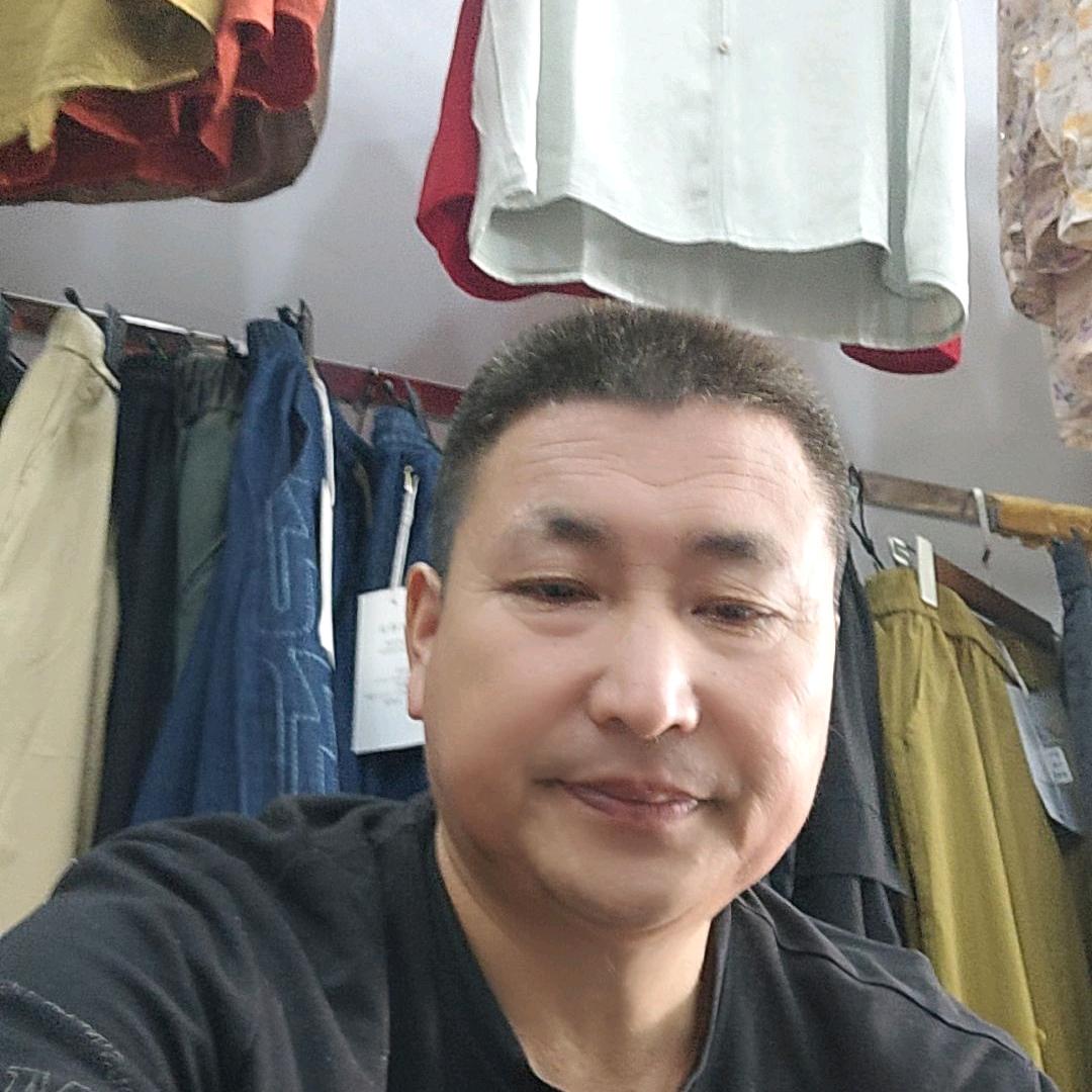 美又多服饰广场