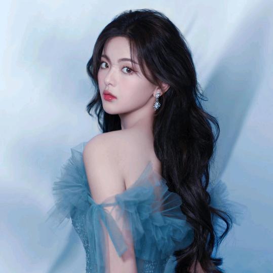 人生就像一杯酒！