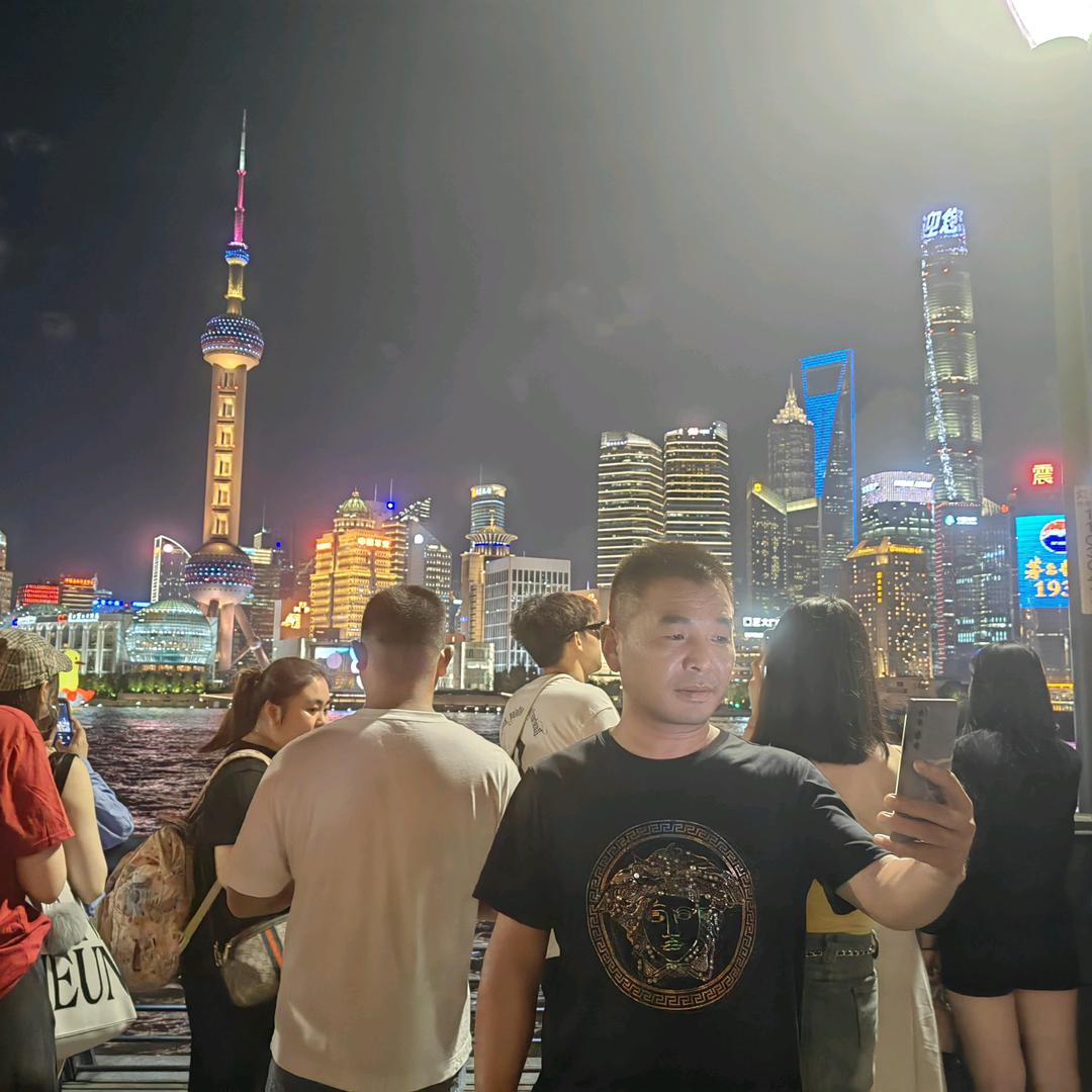 依陆友我@