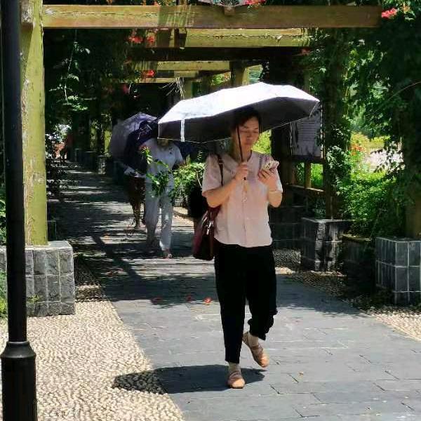 枕着你的名字入眠 :拒绝私聊