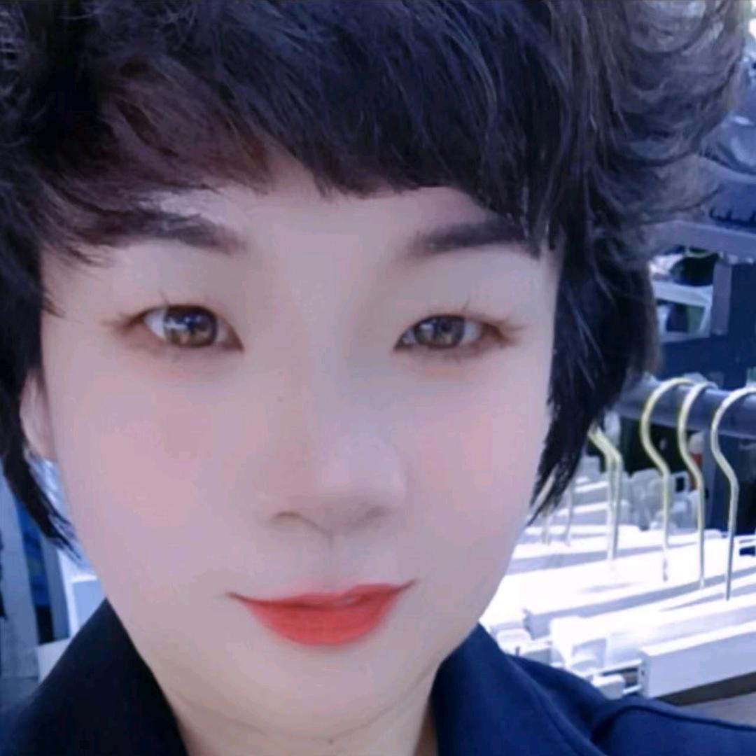 梅姐早10点18开播