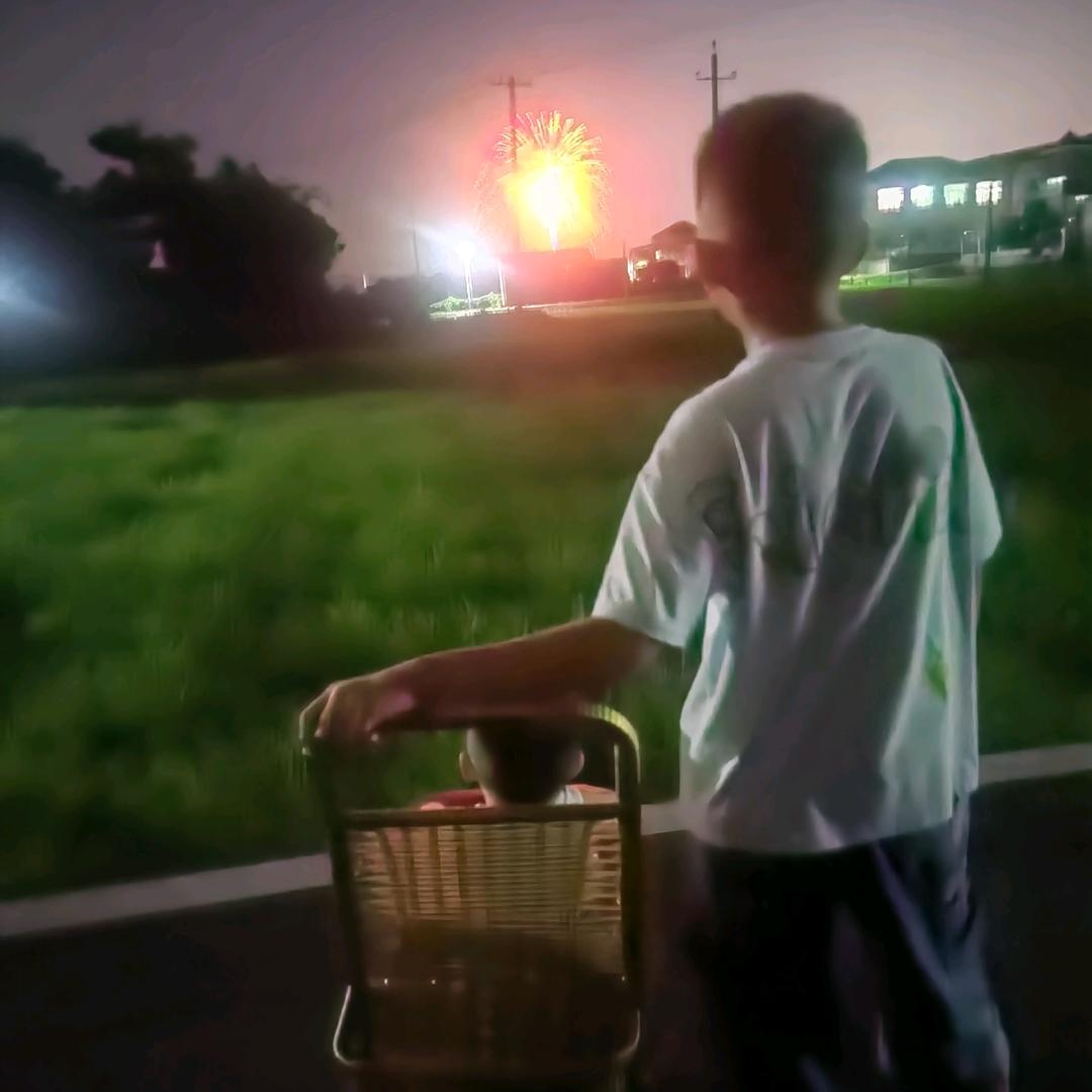 仰望深蓝(姣)