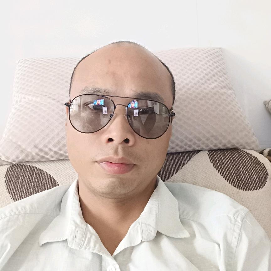 周磊