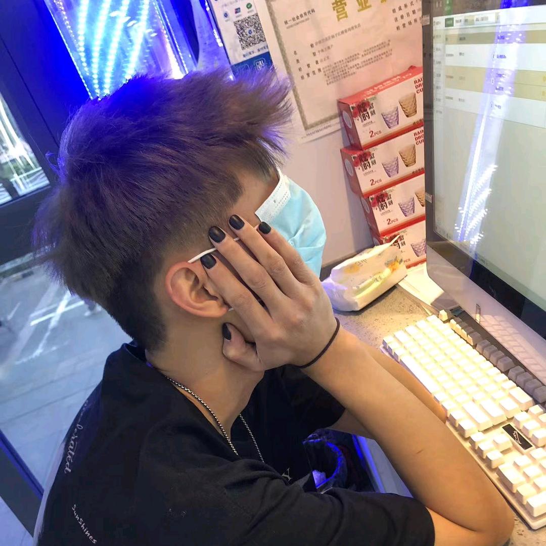 不爱说话的小杨❀