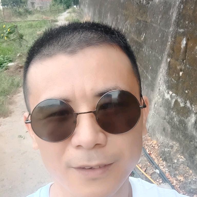 单身橙子🍊哥