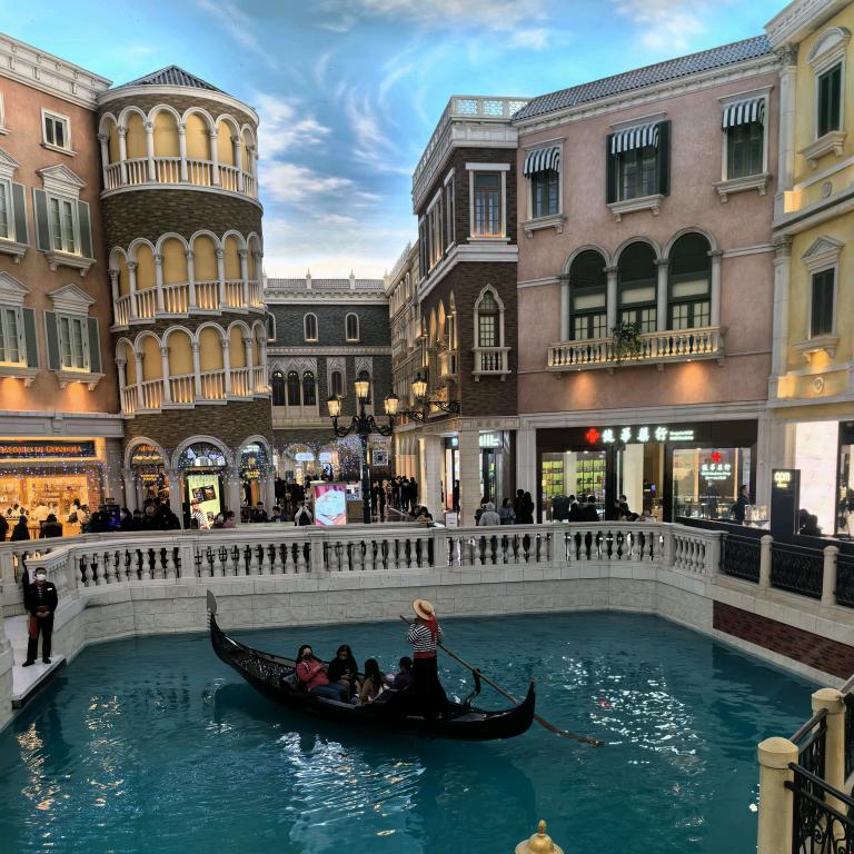 海阔天空@