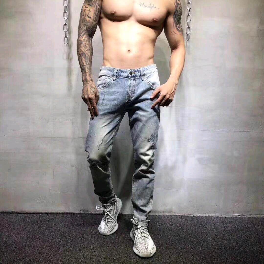 尤少杰