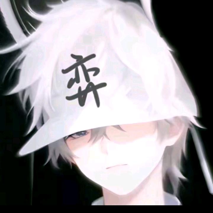 猪妞爱吃火鸡面。