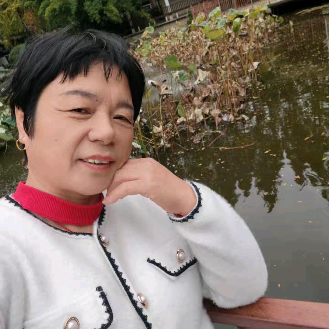 白云姐《小号上午七点二十分开播》首播