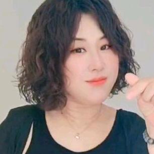 曼曼