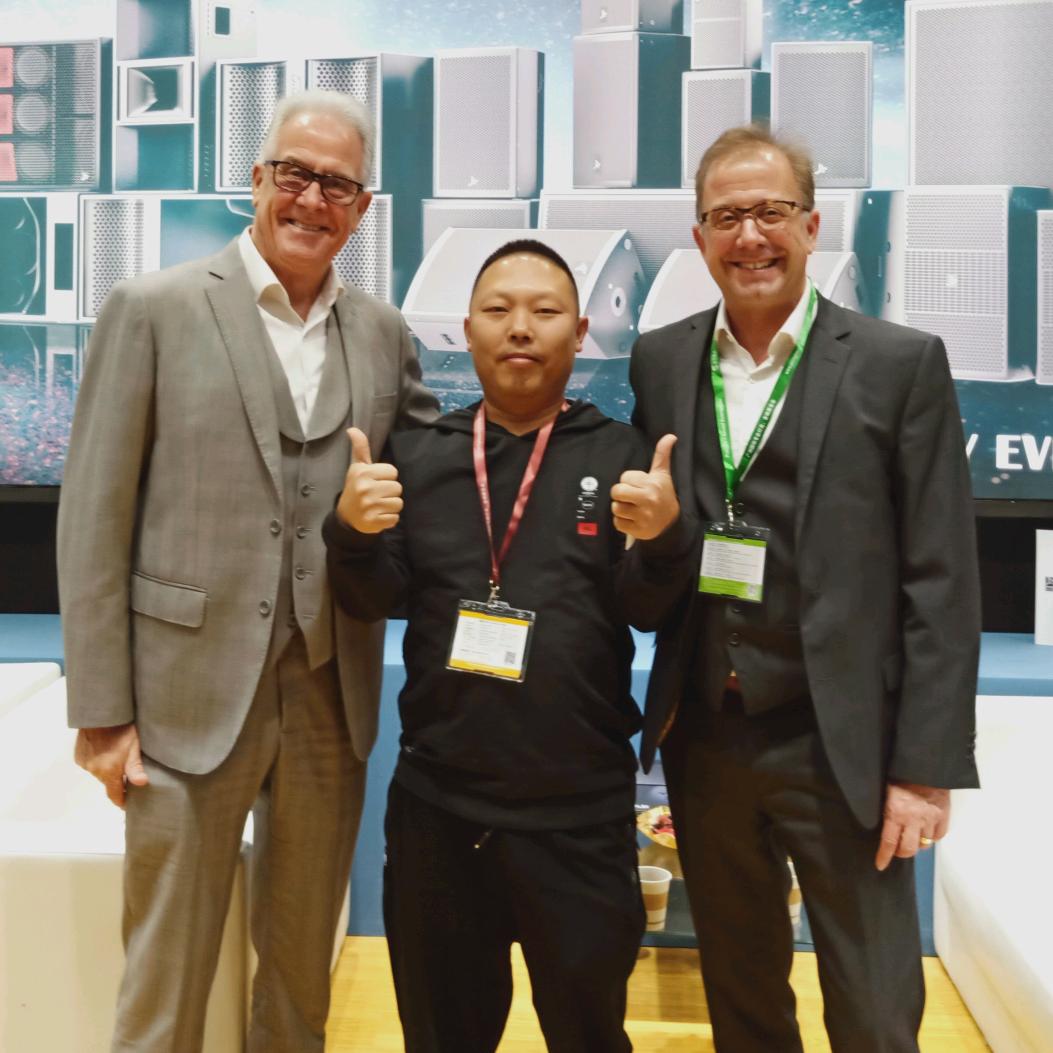 歌星调音师黄海文声光音响