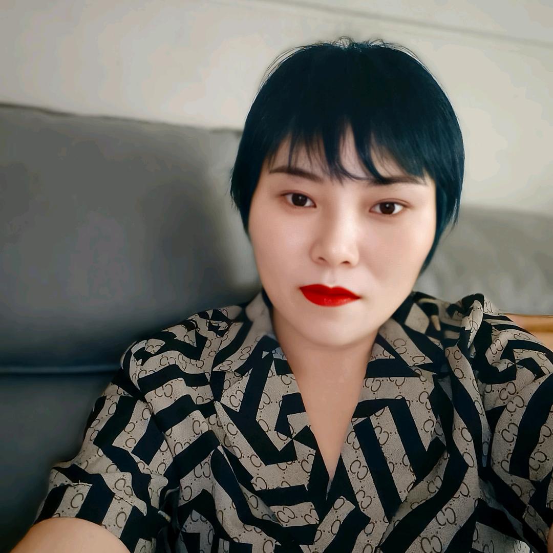 小英子