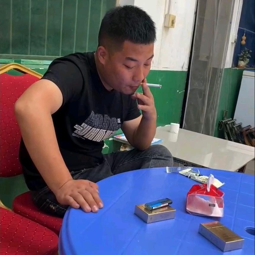 🐎࿚₁₉₉⁰ྀ༺闫࿐