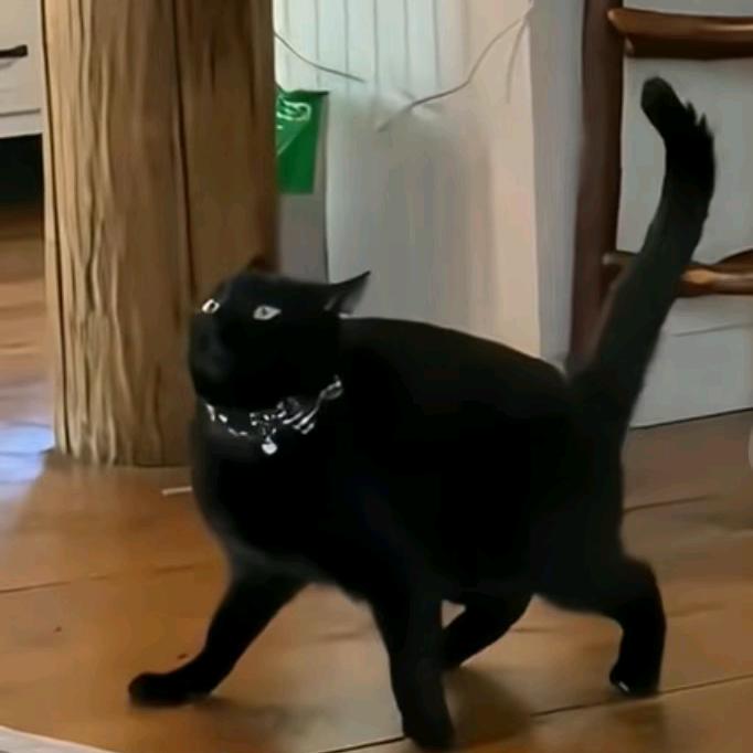 ［］
