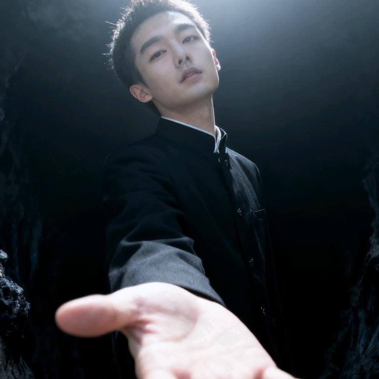 我帅的要命丶真的