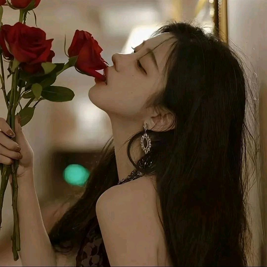 嘉美百货～优品橱窗