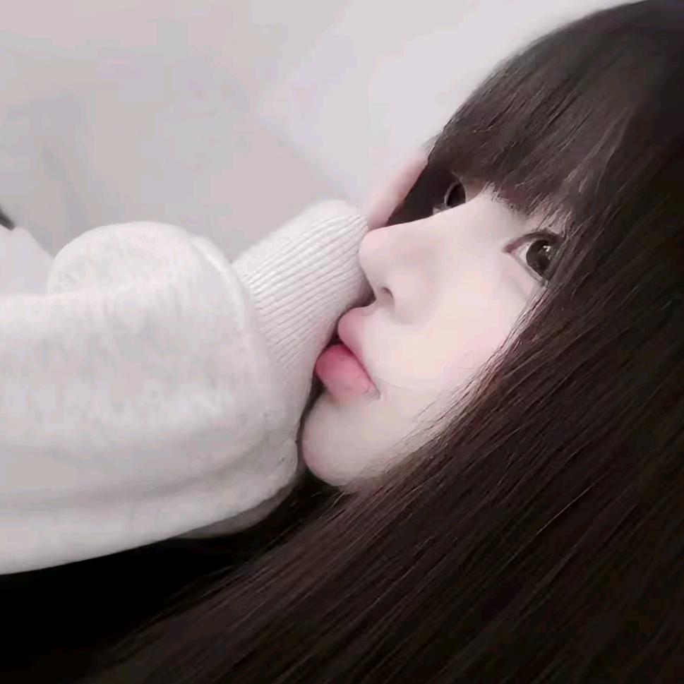 厌世^.