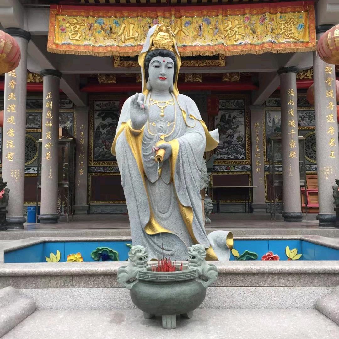 娜可不一样