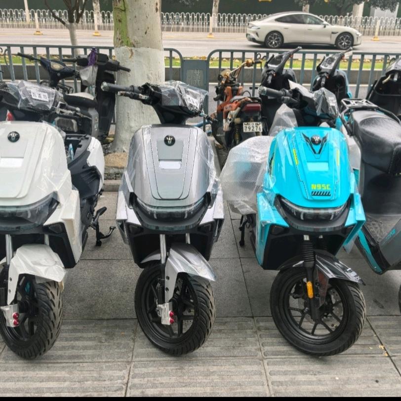 电动车出租