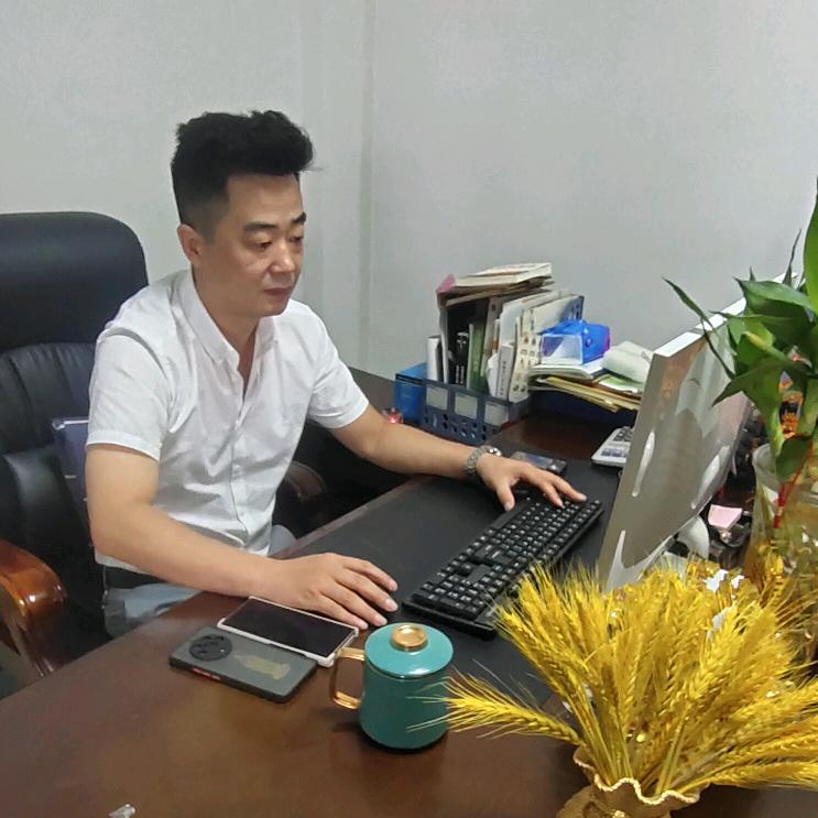“光辉浅梦”