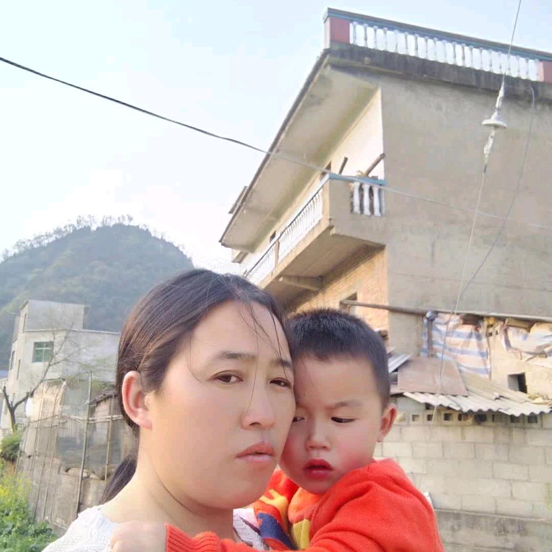 单亲家庭