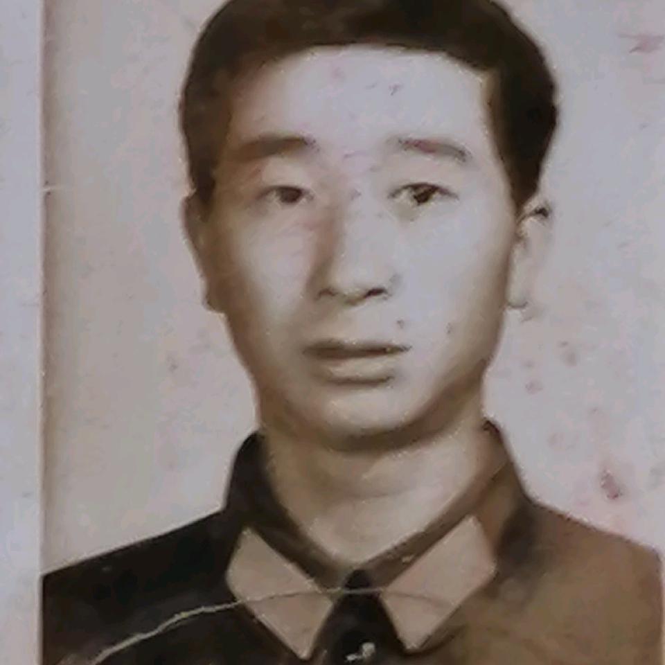 卢大学