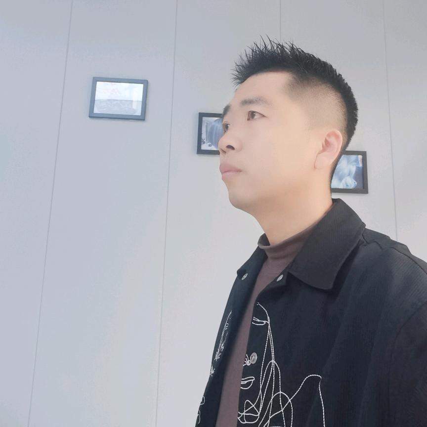 龙秀理发店