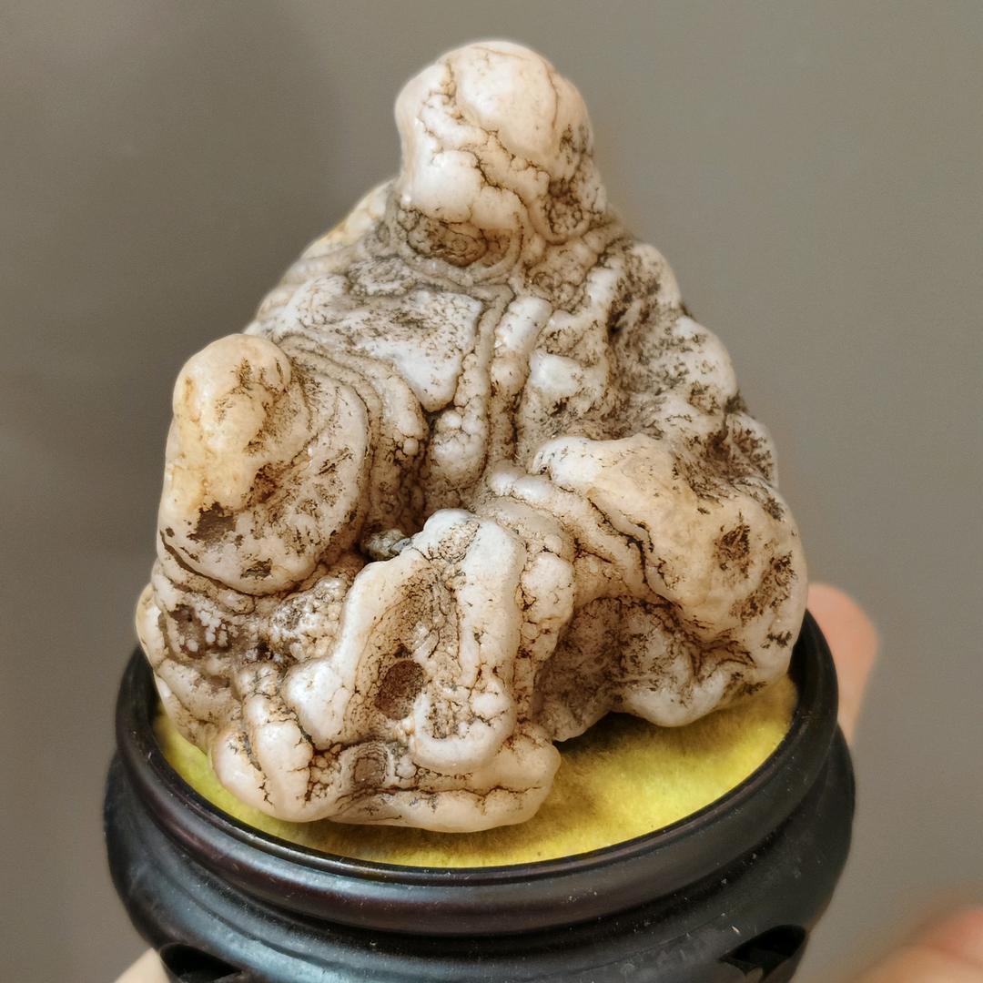 榕儿石