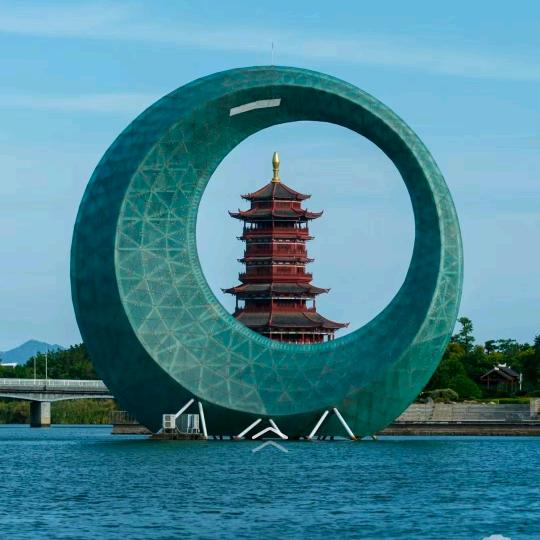 余生安静做自己