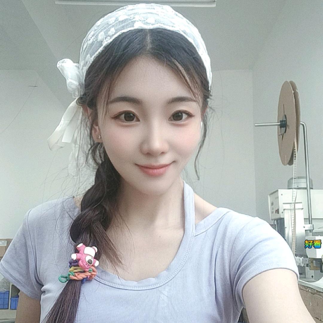 爱笑的女孩👧🏻