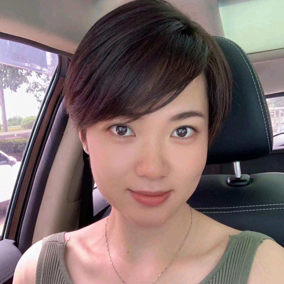 迷恋葡萄酒的表姐