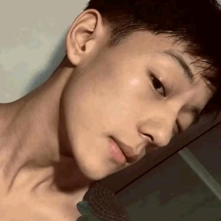 辰一.