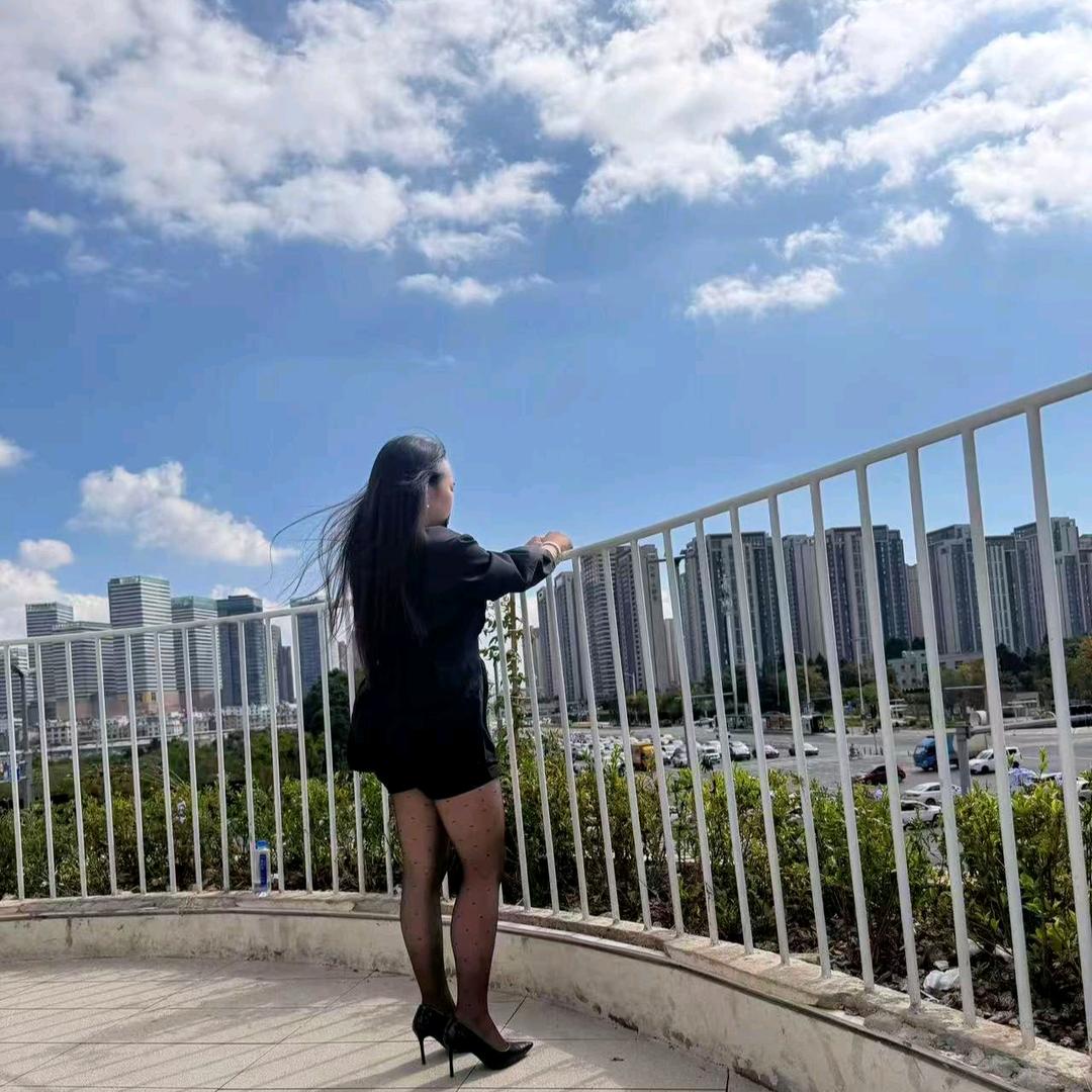 温柔烈女（拒绝连赞）