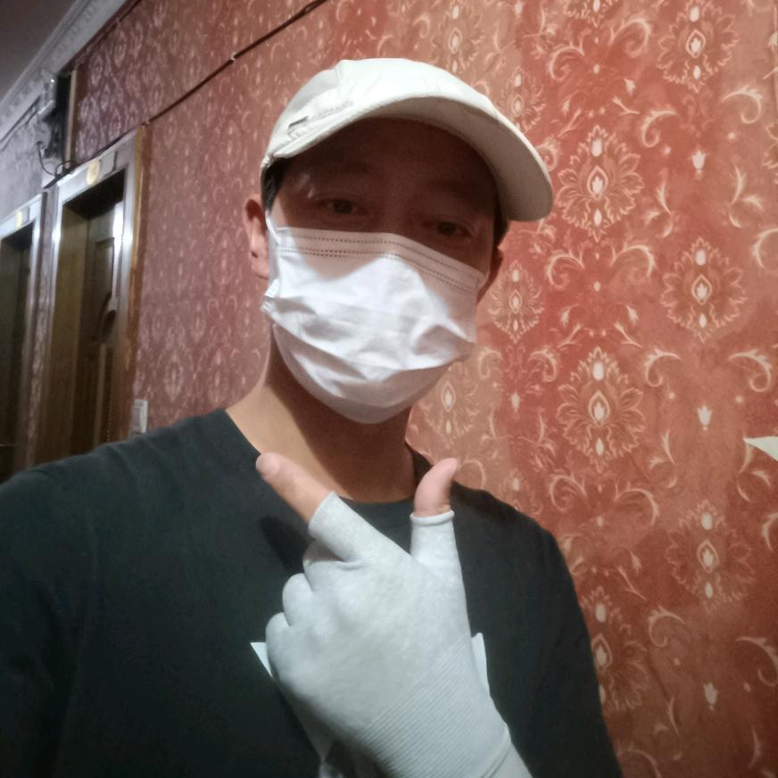 小丑🤡不丑