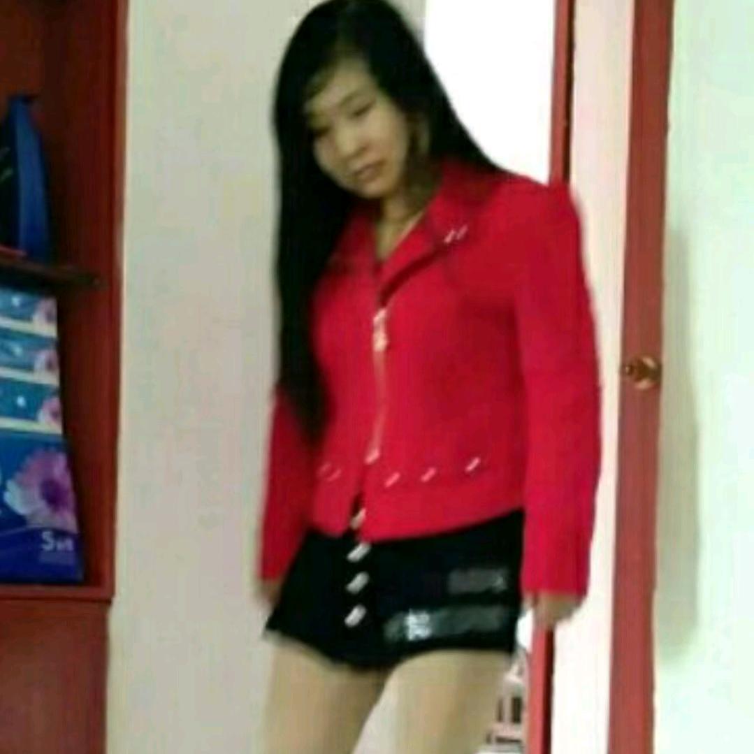 芳草妹，不定时开播